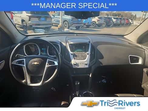 Used 2017 Chevrolet Equinox Premier w/ Enhanced Convenience Package image 11