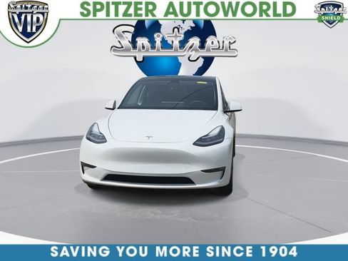 Used 2021 Tesla Model Y Long Range AWD/4WD image 3