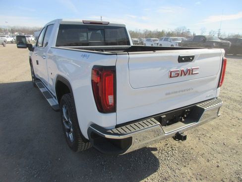 New 2026 GMC Sierra 1500 SLT w/ SLT Premium Plus Package AWD/4WD image 9