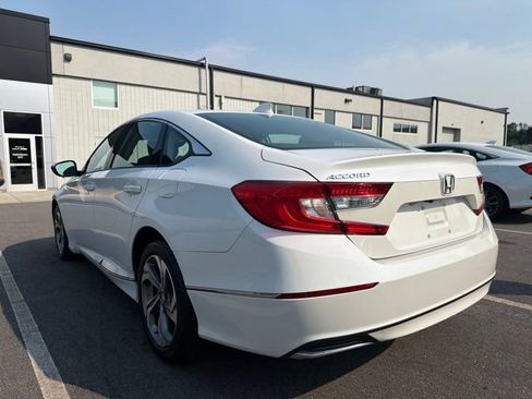 Used 2020 Honda Accord EX image 4