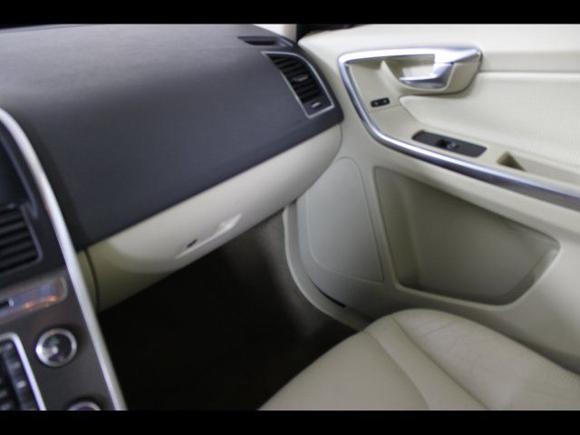 Used 2014 Volvo XC60 3.2 AWD/4WD image 15