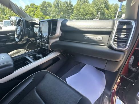 Used 2022 RAM 1500 Laramie AWD/4WD image 31