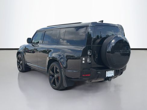 Used 2024 Land Rover Defender 130 X AWD/4WD image 3