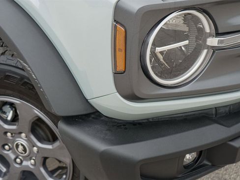 Certified 2024 Ford Bronco Big Bend AWD/4WD image 3