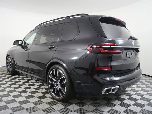 Certified 2026 BMW X7 M60i AWD/4WD image 5