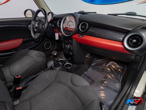 Used 2012 MINI Cooper Clubman S image 23