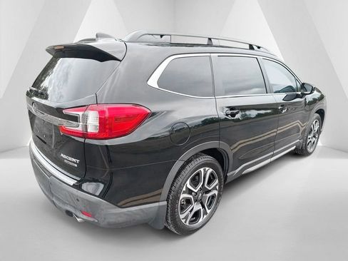 Used 2024 Subaru Ascent Limited AWD/4WD image 7