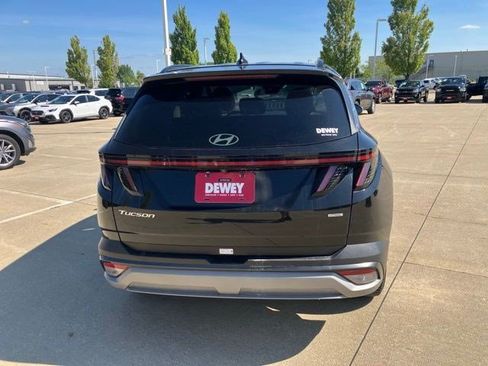 Used 2025 Hyundai Tucson SEL AWD/4WD image 7