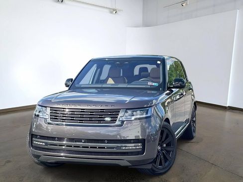 Certified 2023 Land Rover Range Rover Long Wheelbase SE AWD/4WD image 1