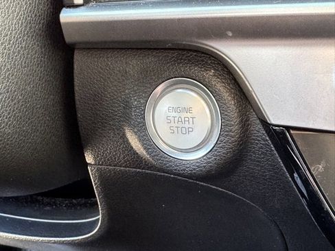 Certified 2024 Kia Telluride LX image 23