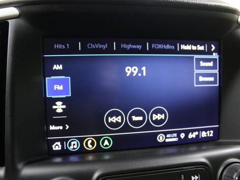Used 2022 GMC Terrain SLT w/ Infotainment Package II AWD/4WD image 13