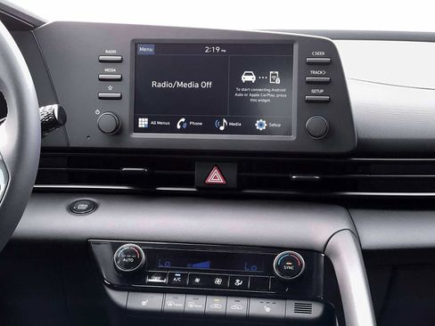 New 2026 Hyundai Elantra SEL Sport FWD image 19