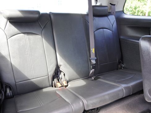 Used 2012 GMC Acadia SLT image 9