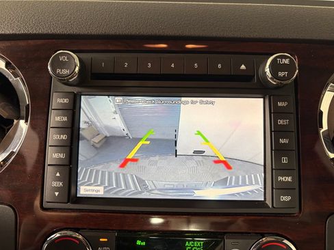 Used 2010 Ford F350 4x4 Crew Cab Super Duty image 18