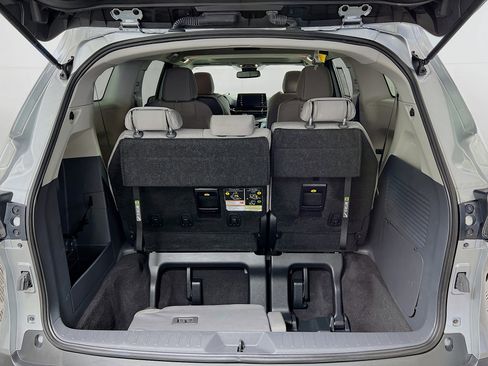 Certified 2024 Toyota Sienna LE w/ LE Plus Package AWD/4WD image 22