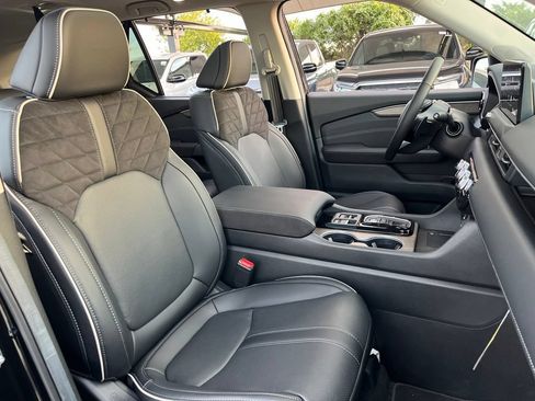 Used 2026 Honda Pilot Elite image 30