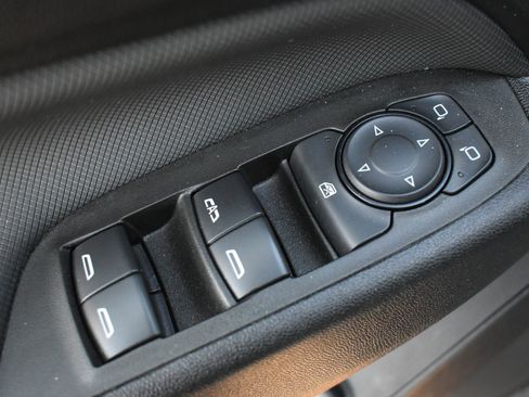 Used 2024 Chevrolet Equinox RS w/ LPO, Floor Liner Package image 12