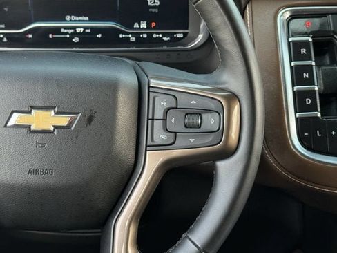 Used 2023 Chevrolet Suburban High Country w/ Max Trailering Package AWD/4WD image 16