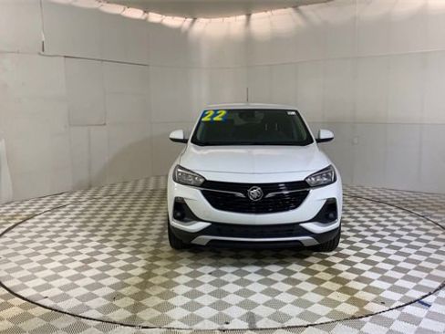 Used 2022 Buick Encore GX Preferred w/ Cold Weather Comfort Package image 3