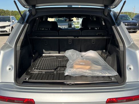 New 2026 Audi Q7 Premium Plus image 12