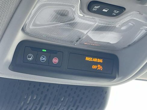 New 2027 Chevrolet Bolt RS w/ Technology Package FWD image 31