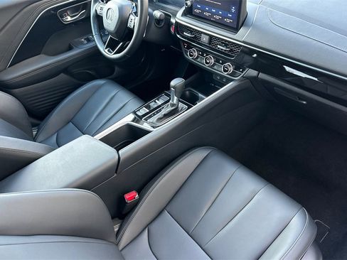 Certified 2025 Acura ADX AWD image 17