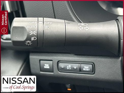 Certified 2025 Nissan Frontier PRO-4X AWD/4WD image 36
