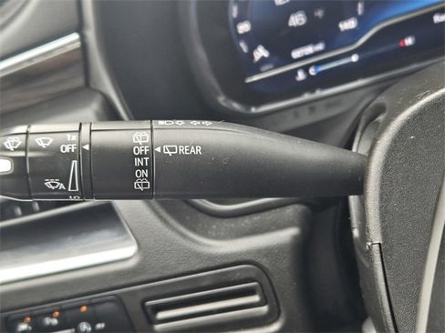 Used 2023 Chevrolet Tahoe LT w/ Luxury Package image 21