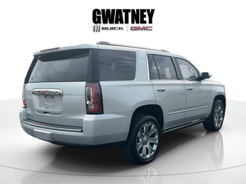 Used 2015 GMC Yukon Denali w/ Premium Package image 7