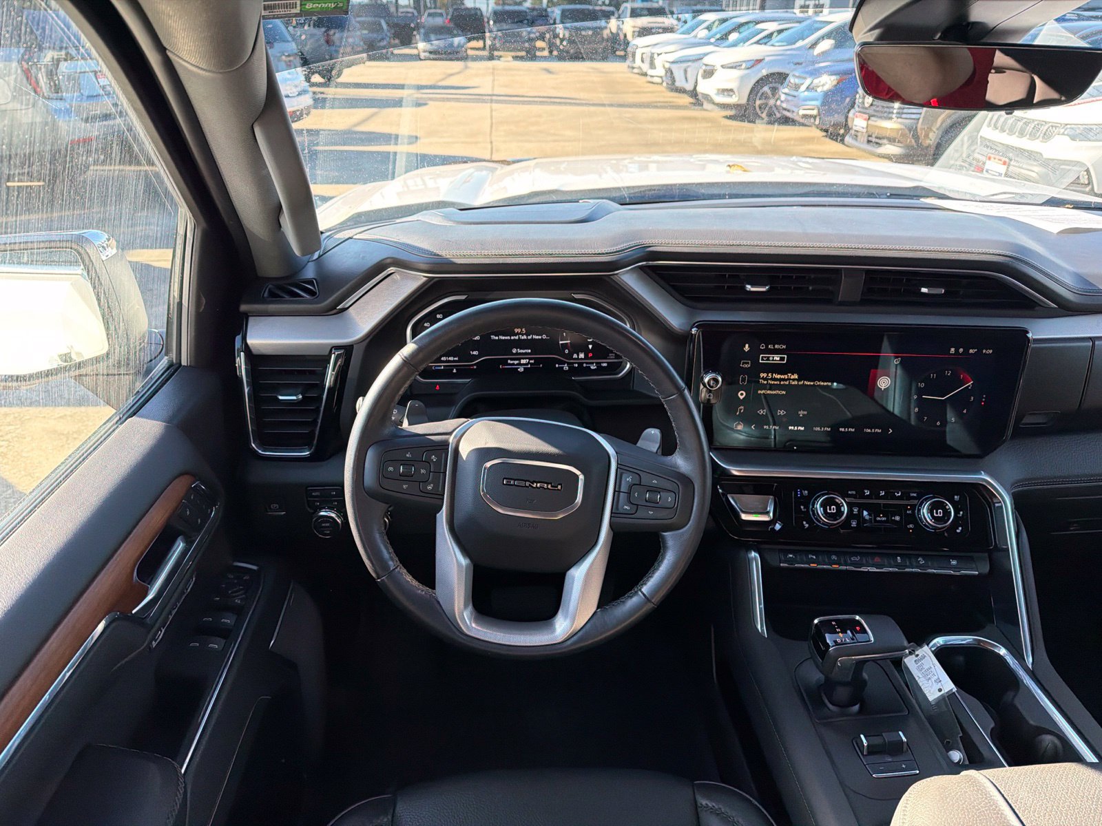 Used 2023 GMC Sierra 1500 Denali w/ Denali Reserve Package AWD/4WD image 11