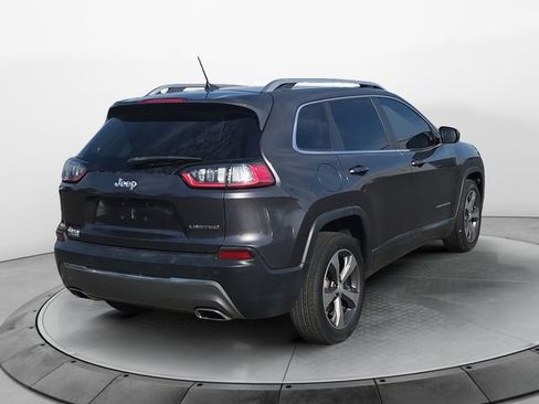 Used 2019 Jeep Cherokee Limited FWD image 5