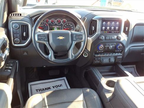 Used 2022 Chevrolet Silverado 1500 LTZ image 6