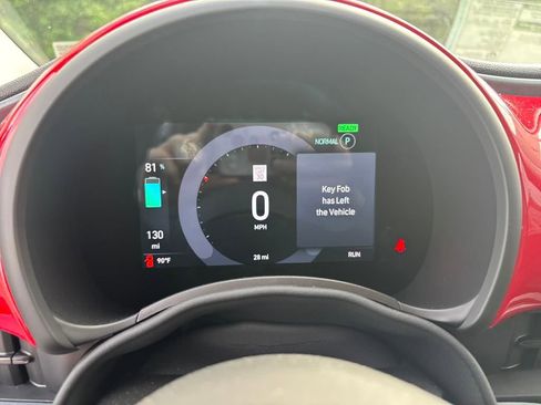 New 2024 FIAT 500 e (RED) image 19