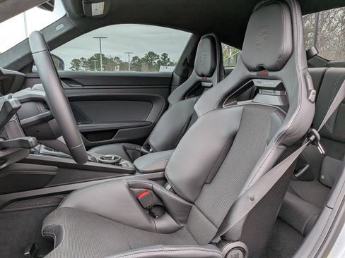 Certified 2026 Porsche 911 GT3 RWD image 5