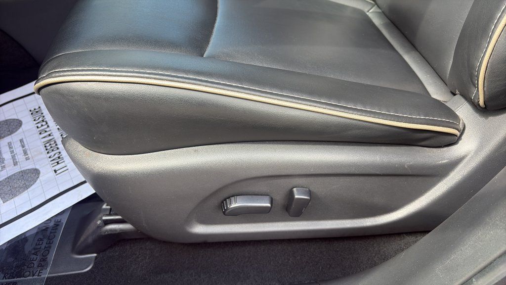 Used 2019 INFINITI QX60 Pure AWD/4WD image 16