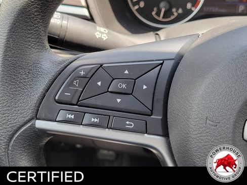 Used 2024 Nissan Altima 2.5 SV FWD image 25