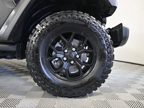 Used 2024 Jeep Wrangler Unlimited Sport AWD/4WD image 11