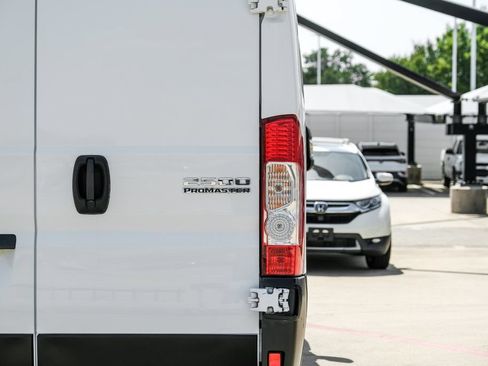 Used 2023 RAM ProMaster 2500 FWD image 42
