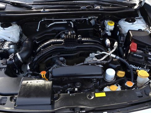 Used 2018 Subaru Impreza 2.0i Sport image 24