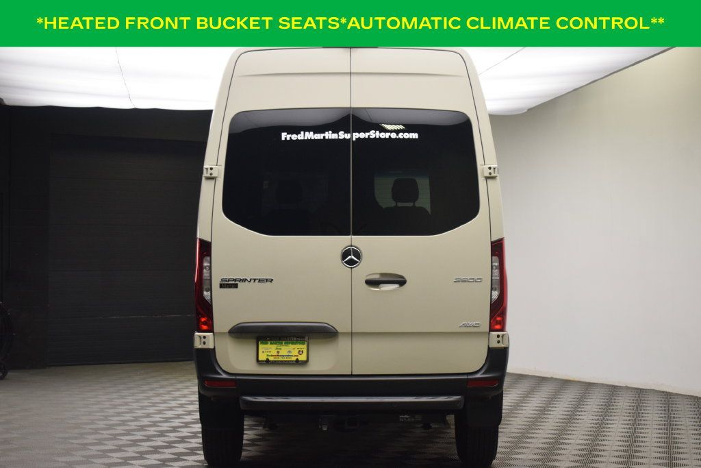 Used 2024 Mercedes-Benz Sprinter 2500 image 5