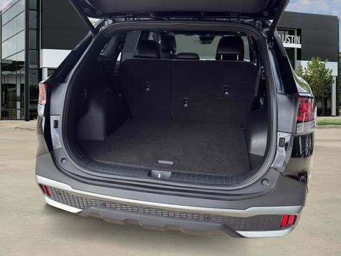 Certified 2023 Kia Sportage X-Line w/ X-Line Premium Package image 9