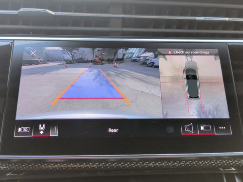 Certified 2022 Audi SQ7 Prestige w/ Prestige Package image 26