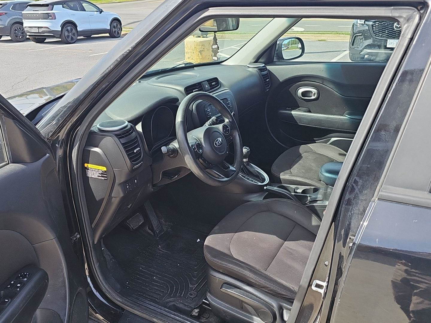 Used 2016 Kia Soul w/ Convenience Package FWD image 17