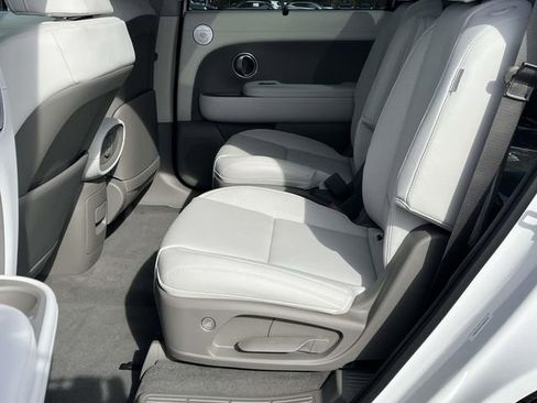 New 2026 Hyundai Palisade Limited FWD image 13