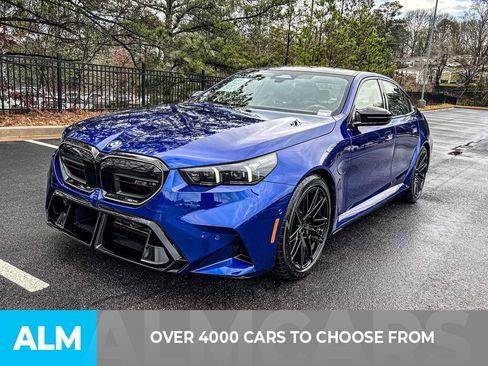 Used 2026 BMW M5 w/ Executive Package image 3