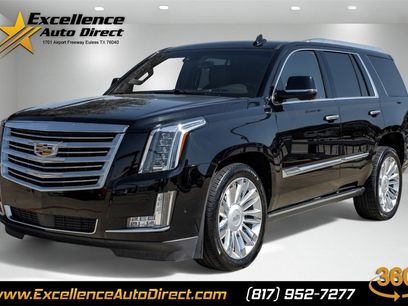 Used 2017 Cadillac Escalade Platinum