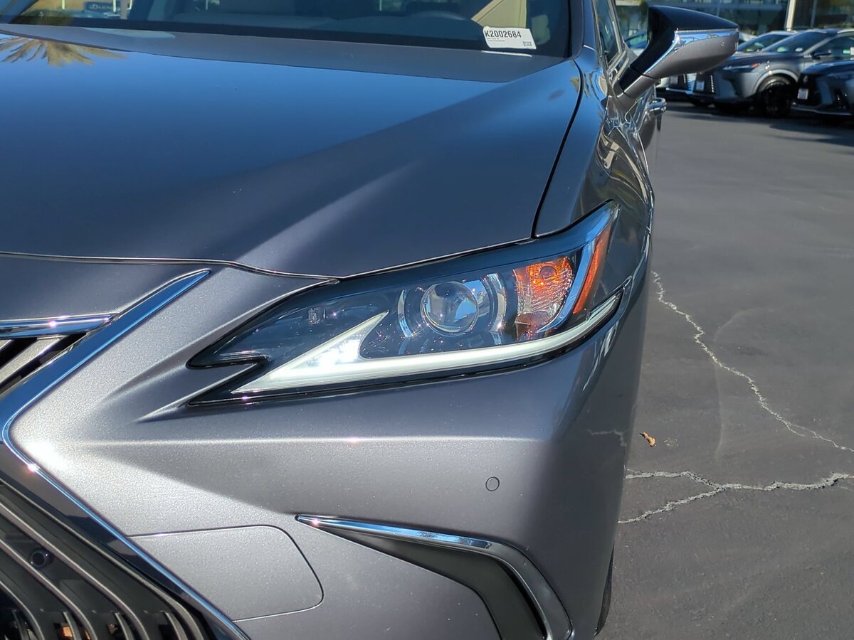 Used 2019 Lexus ES 350 w/ Premium Package FWD image 10