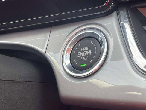 New 2026 Chevrolet Trax LT w/ Sunroof Package image 23