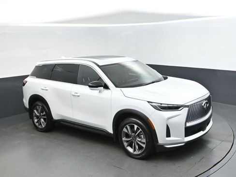 Certified 2026 INFINITI QX60 Pure w/ Cargo Package image 37