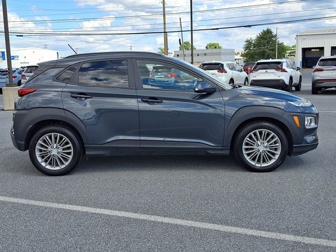 Used 2018 Hyundai Kona SEL w/ SEL Tech Package 02 AWD/4WD image 7